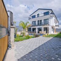 Villa Sembol — 1