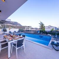 Villa Lovelet 2 — 8