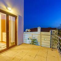 Villa Tarus Mara — 79