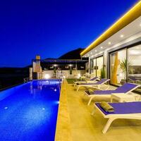 Villa Lavinya — 4