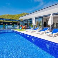 Villa Lavinya — 18