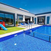 Villa Lavinya — 21