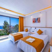 Villa Lovelet 2 — 81