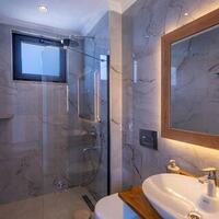 Villa Lovelet 2 — 84