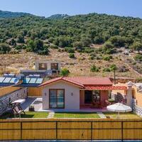 Villa Red — 45