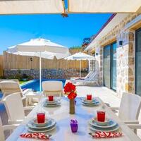 Villa Pamir — 4