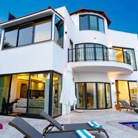 Villa Quinn — 4