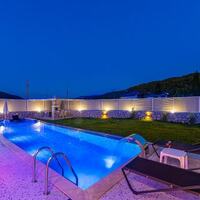 Villa Guru — 10