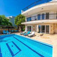 Villa Sarnıç — 1