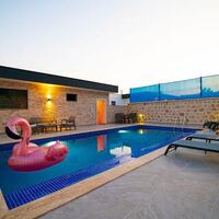 Villa Ay Çavdır — 1