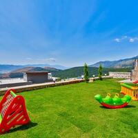 Villa Newcastle — 4