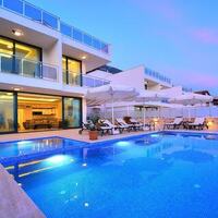 Villa Kalkan 3 — 4