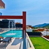 Villa Newcastle — 14