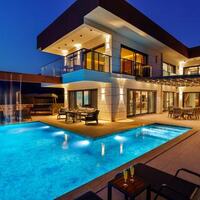 Villa Newcastle — 23