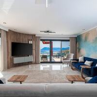 Villa Newcastle — 28