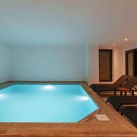 Villa Newcastle — 42