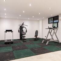 Villa Newcastle — 43