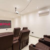 Villa Newcastle — 46