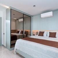 Villa Newcastle — 54