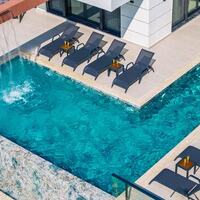 Villa Newcastle — 81