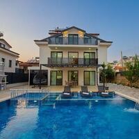 Villa Fullmoon 1 — 1
