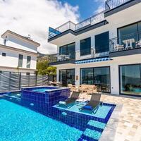 Villa Uranus — 3