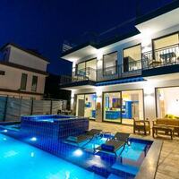 Villa Uranus — 78