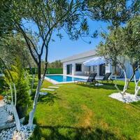 Villa Olive — 4