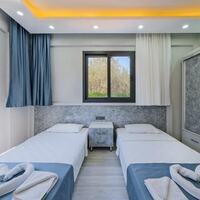 Villa Olive — 54