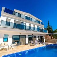 Villa April — 10