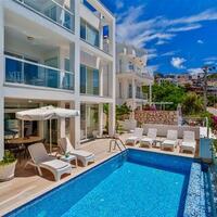 Villa Muz — 12