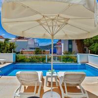 Villa Muz — 37