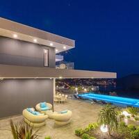 Villa Panoramas — 11