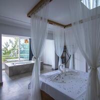 Villa Sultana — 14