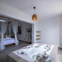 Villa Sultana — 15