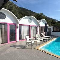 Villa Adora 2 — 8