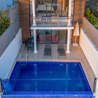 Villa Bercesti — 18