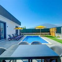 Villa Ramos — 4