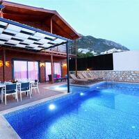 Villa Ozi — 1
