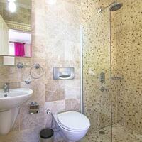 Villa Pearl 8 — 13