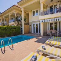 Villa Pearl 9 — 2