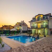 Villa Fullmoon 2 — 1