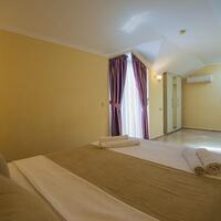 Villa Pearl 9 — 23