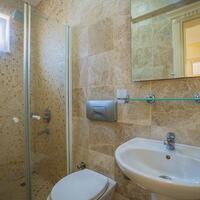 Villa Pearl 9 — 28