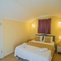 Villa Pearl 9 — 42