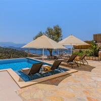 Villa Eterna — 6