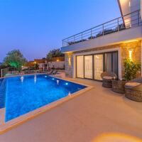 Villa Eterna — 17