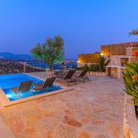 Villa Eterna — 19