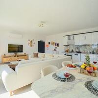 Villa Hasibe — 28