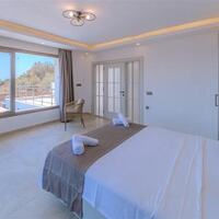 Villa Eterna — 44